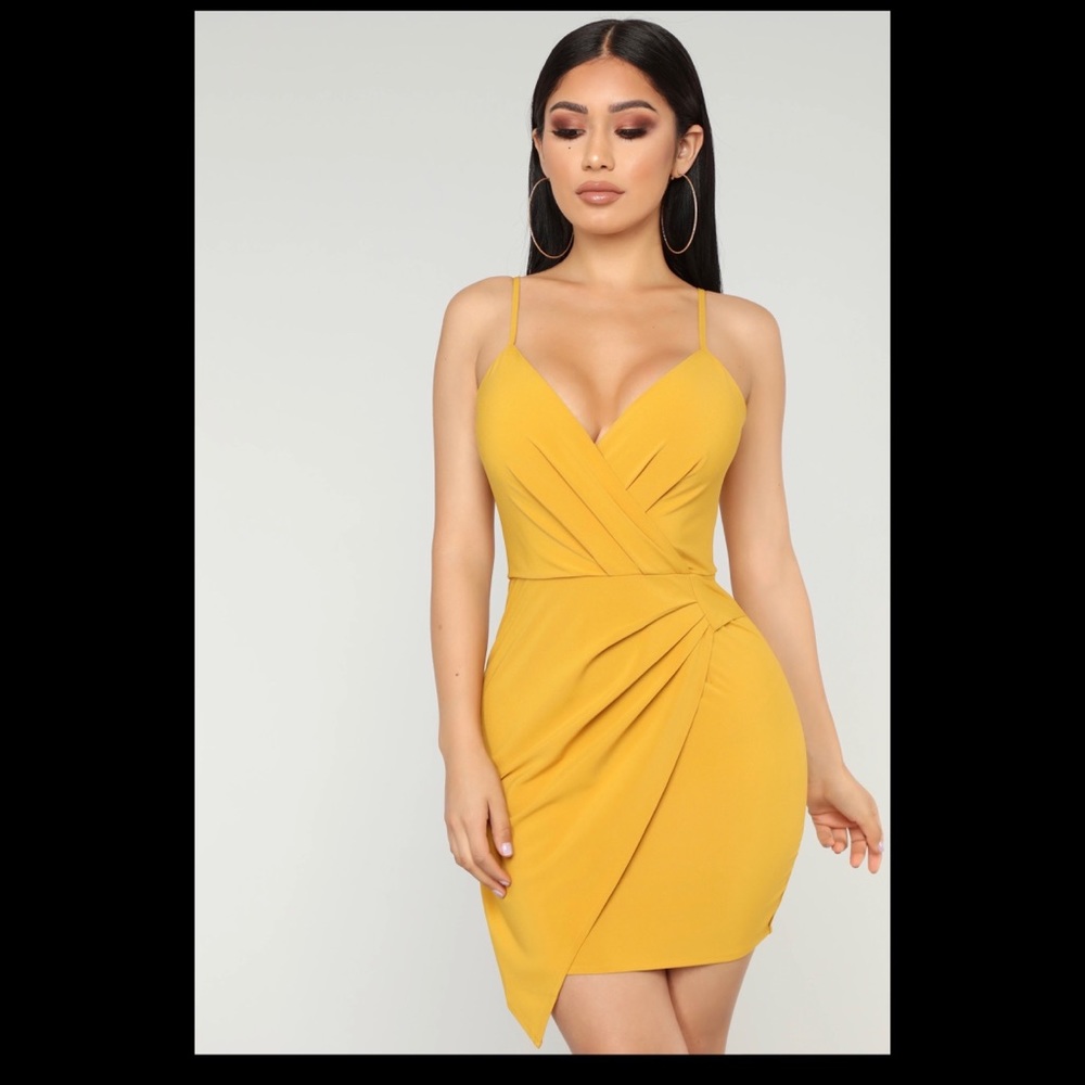 Fashion Nova Dress Yellow XS